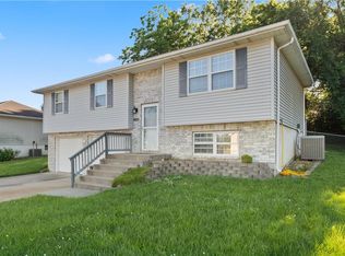 403 Swallow St, Warrensburg, MO 64093