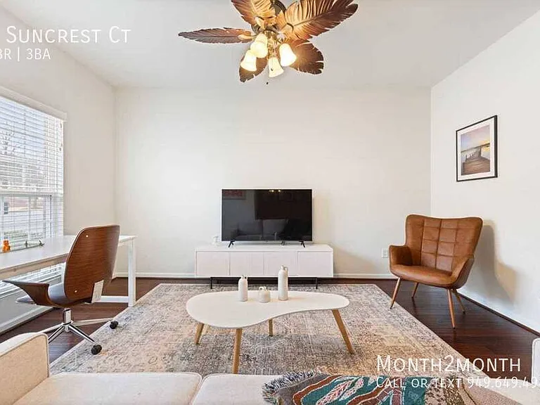 4 Suncrest Ct — Photo 2