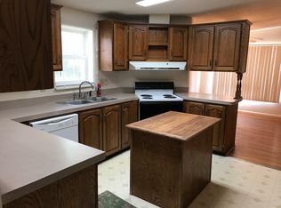 4285 Vin Rose Dr, Flint, MI 48507