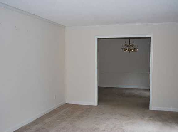 3rd image of 3007 Charolais Dr