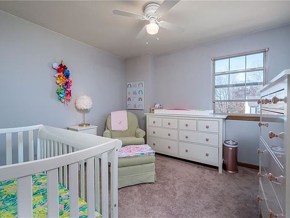 5th image of 502 Saint Phillips Ct