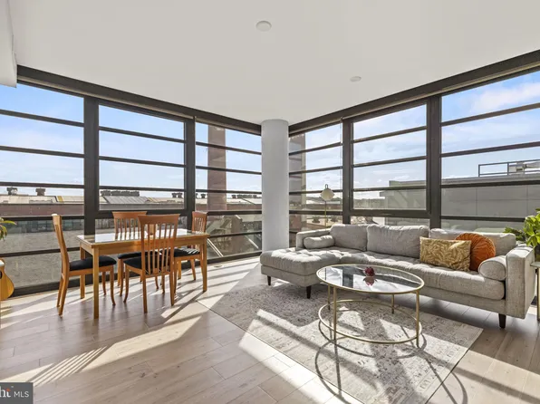 1300 4th St SE #812, Washington, DC 20003