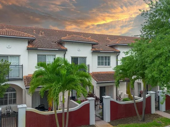 3624 NW 29th Pl, Lauderdale Lakes, FL 33311