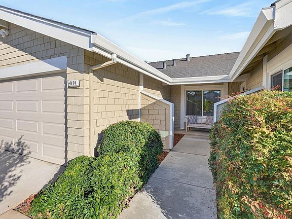 2nd image of 4101 Ashbrook Cir