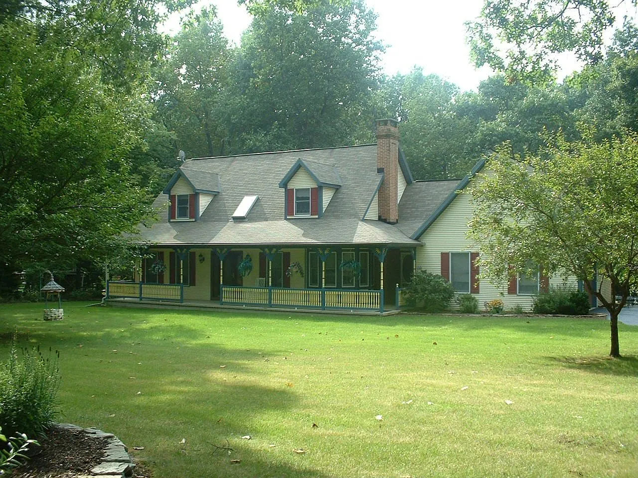 296 Walnuttown Rd photo 1