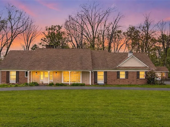 124 Hermitage Cir, Ligonier, PA 15658
