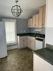 213 Perry St #1 — Photo 1