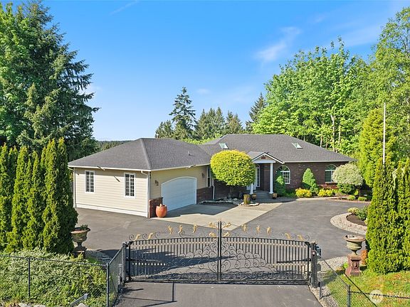 2nd image of 440 104th Lane SE