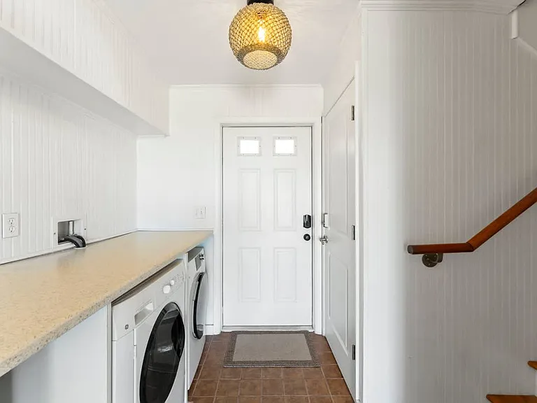Laundry Room Cabinet