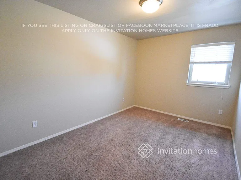 15911 67th Avenue Ct E — Photo 9