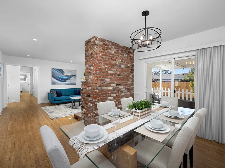 18132 Rainier Dr — Photo 10