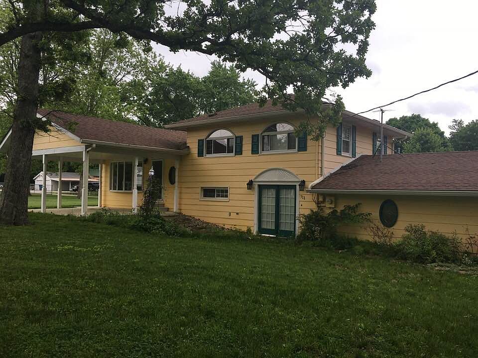 2nd image of 711 Cullom St