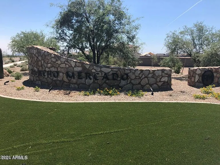 14049 W Desert Hollow Dr — Photo 48