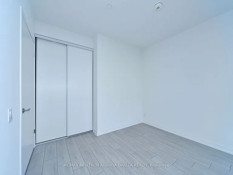 5 Buttermill Ave #5312 — Photo 23