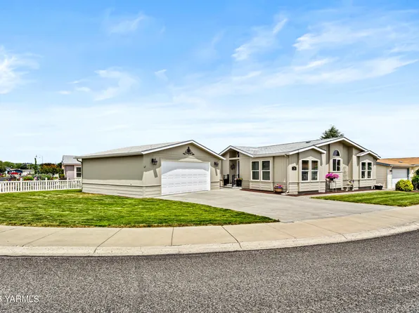 7025 Manor Way, Yakima, WA 98908