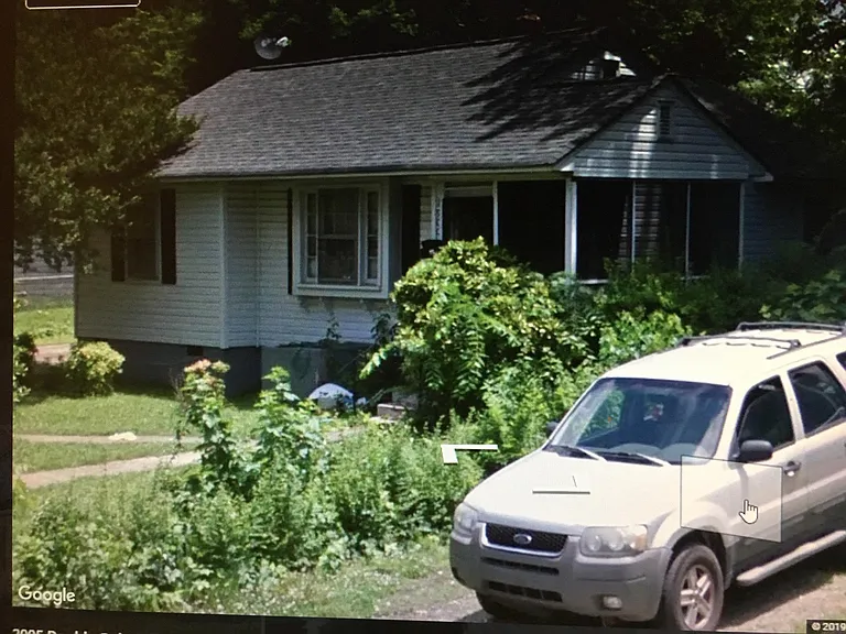 1900 Double Oaks Rd — Photo 19