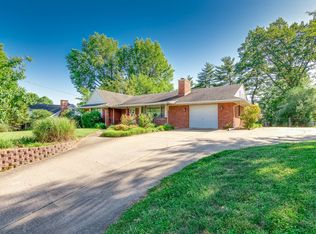 1606 Green Berry Rd, Jefferson City, MO 65101