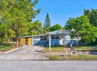 912 S Ridge St, Lake Worth, FL 33460