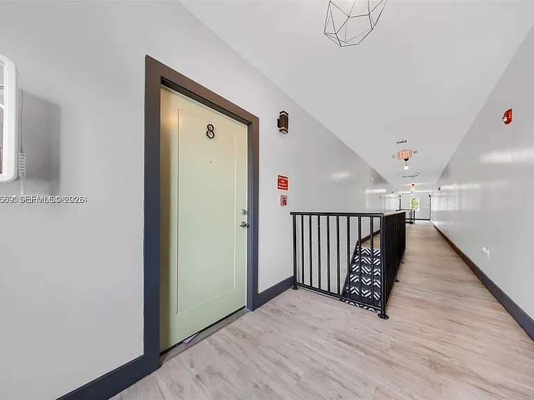 1020 SW 23rd Ave #4 — Photo 15