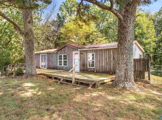 415 Choat Rd, Grant, AL 35747