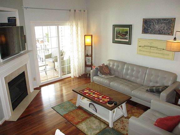 2nd image of 4950 Brenman Park Dr APT 413