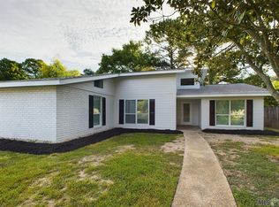 9735 Mint Dr, Baton Rouge, LA 70809