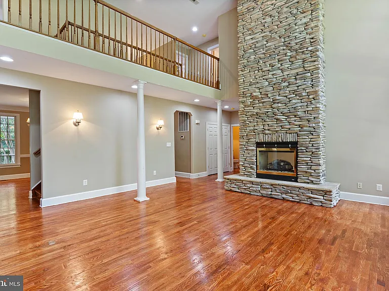45105 Mill Creek Way — Photo 28