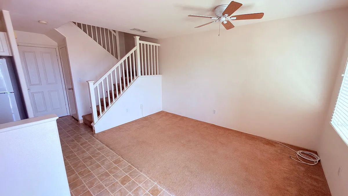 Building Photo - 91-1031 Kaimalie St #4T2