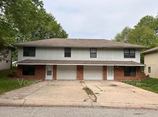 2529 NW 6th St, Blue Springs, MO 64014