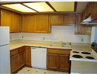 2nd image of 3700 Snorkel Cir Unit 4