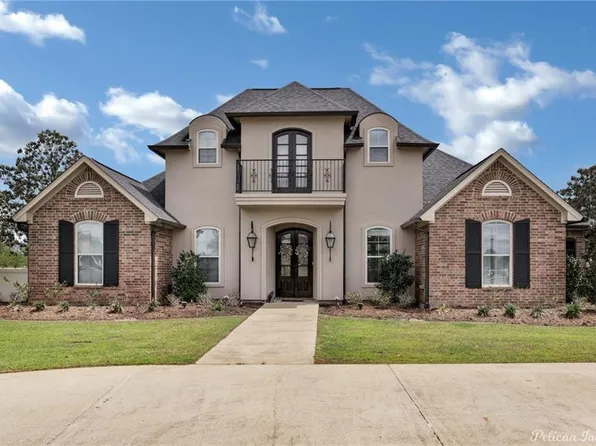 177 Plantation Point, Natchitoches, LA 71457