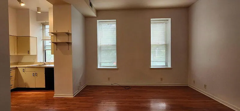 1 bed, 1.0 bath, 750 sqft, $995 — Photo 3