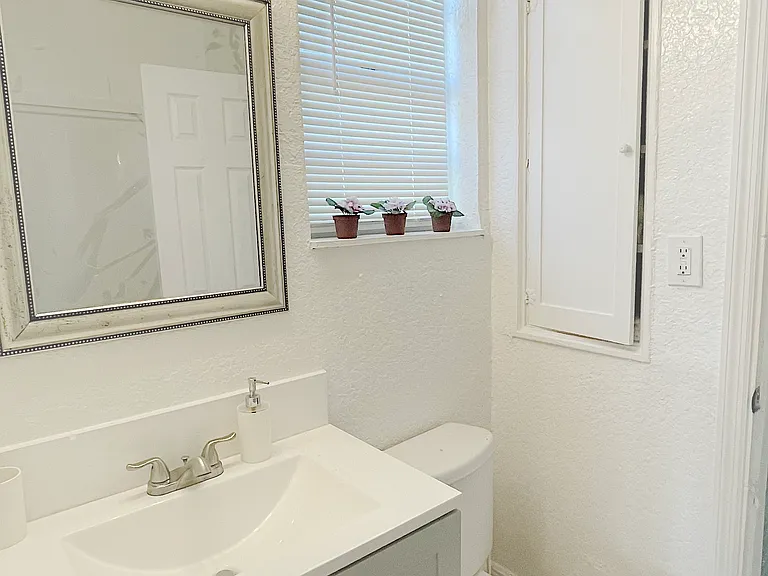 342 Polk St #1 — Photo 14