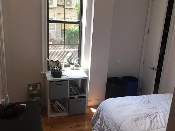 3rd image of 290 Stockholm St Fl 1