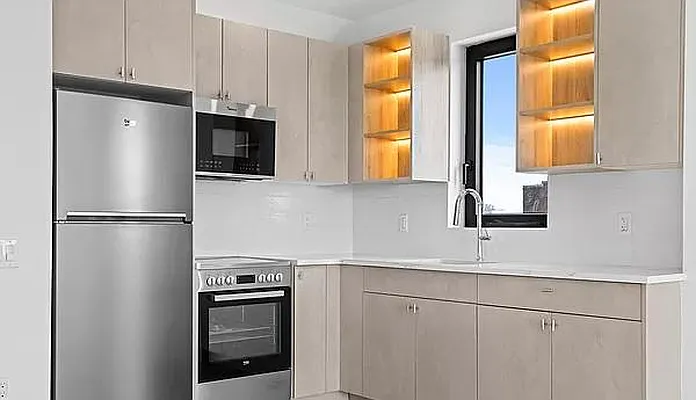 Rented by ERNY LLC | media 23