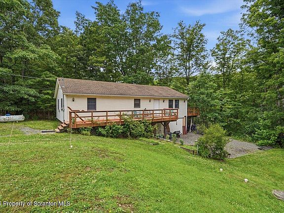 4th image of 4069 Harmony Rd