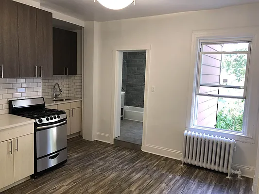 Rented by Abba Realty Associates INC | media 21