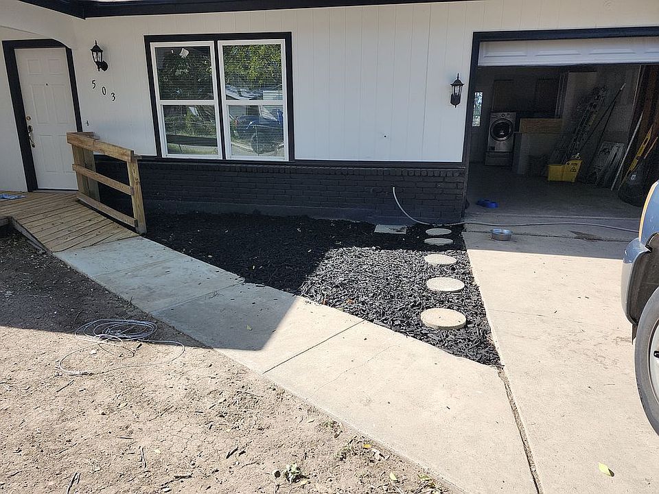 1st image of 503 Canyonwood Ln