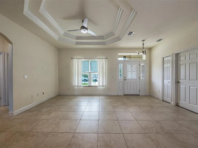 35 Edge Ln — Photo 16