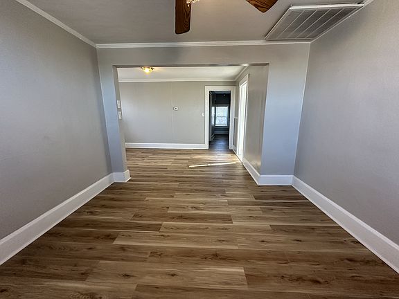 2nd image of 1404 22nd St #2