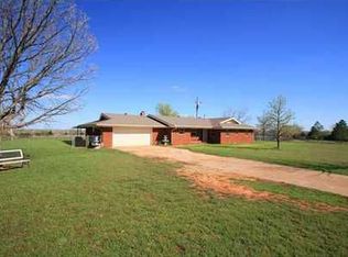 1886 S County Line Ave, Blanchard, OK 73010
