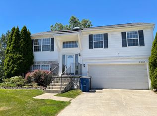 2281 Buchanan Ct, Westland, MI 48186
