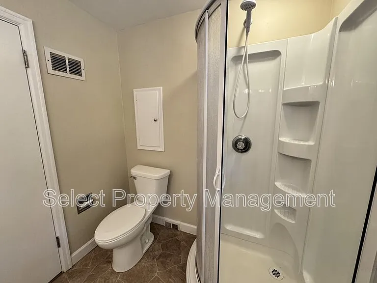 7515 Aboite Center Rd — Photo 16