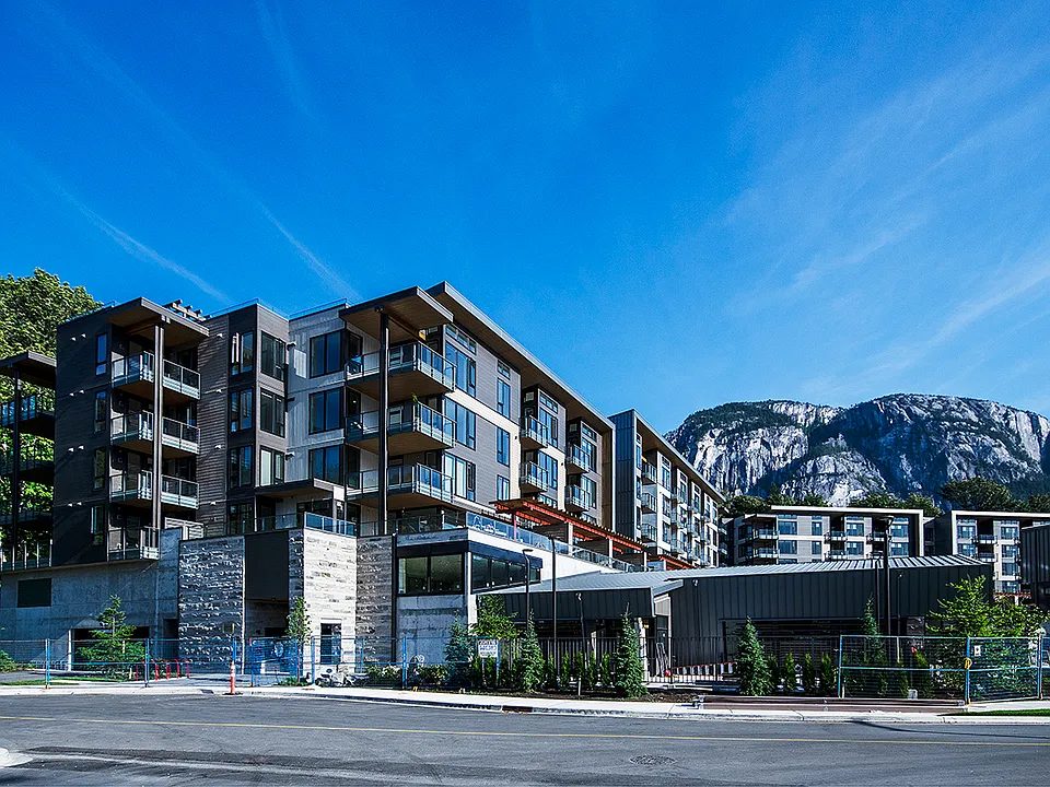 1500 Scott Cres