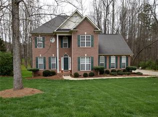 5824 Crown Hill Dr, Mint Hill, NC 28227