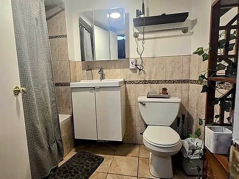 315 Berry St #6 — Photo 8
