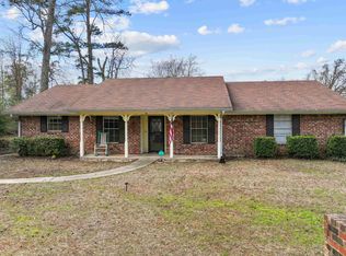 126 Shawnee Trl, Hallsville, TX 75650