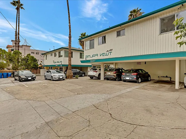 1347 N Las Palmas Ave #6 — Photo 14