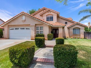 924 W Jackson St, Rialto, CA 92376