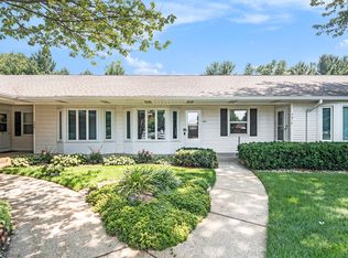 7314 Grove Dr, Jenison, MI 49428